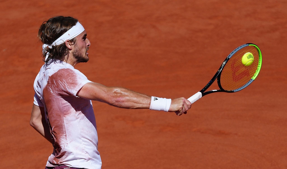 戴维斯杯绝杀法网，西西帕斯扛起全队