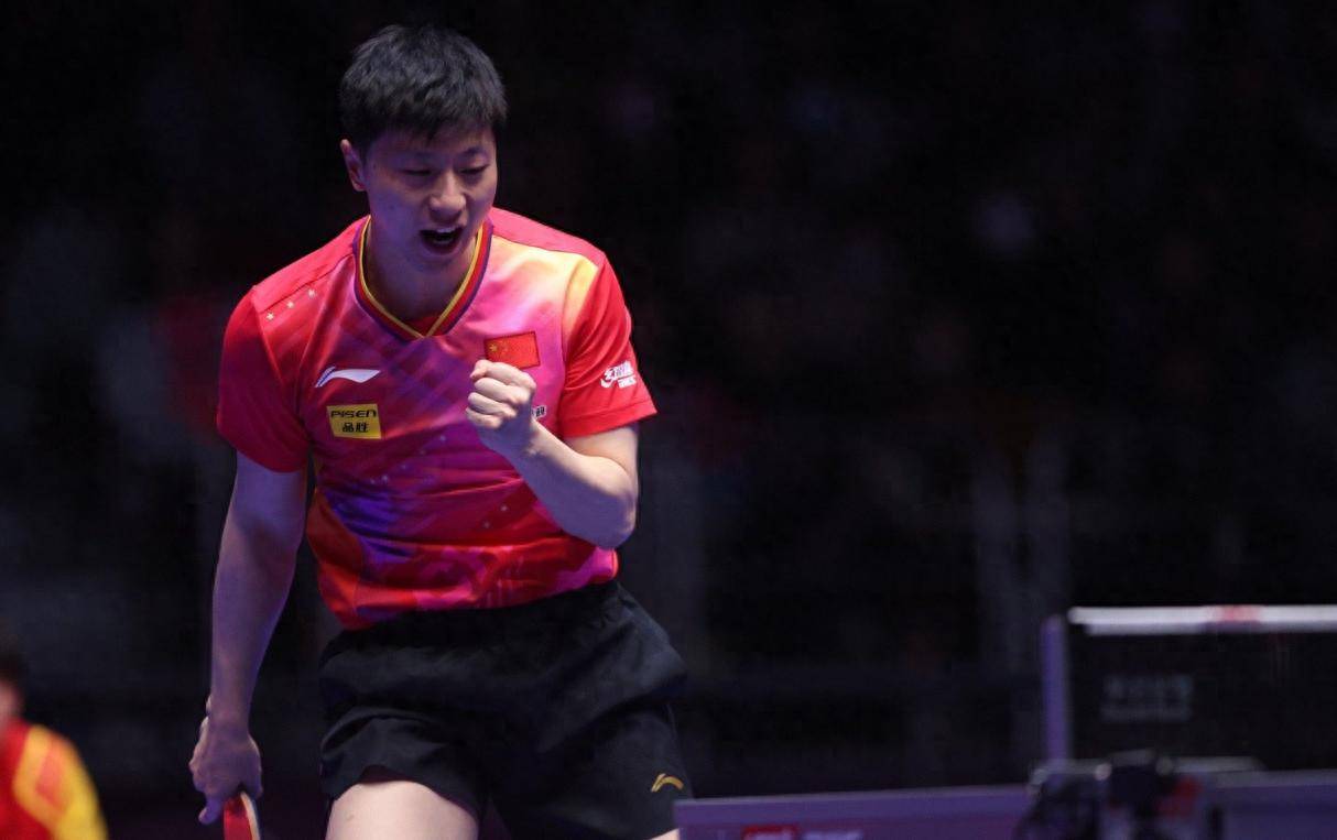 法国队绝杀英格兰队，马龙惊艳四座