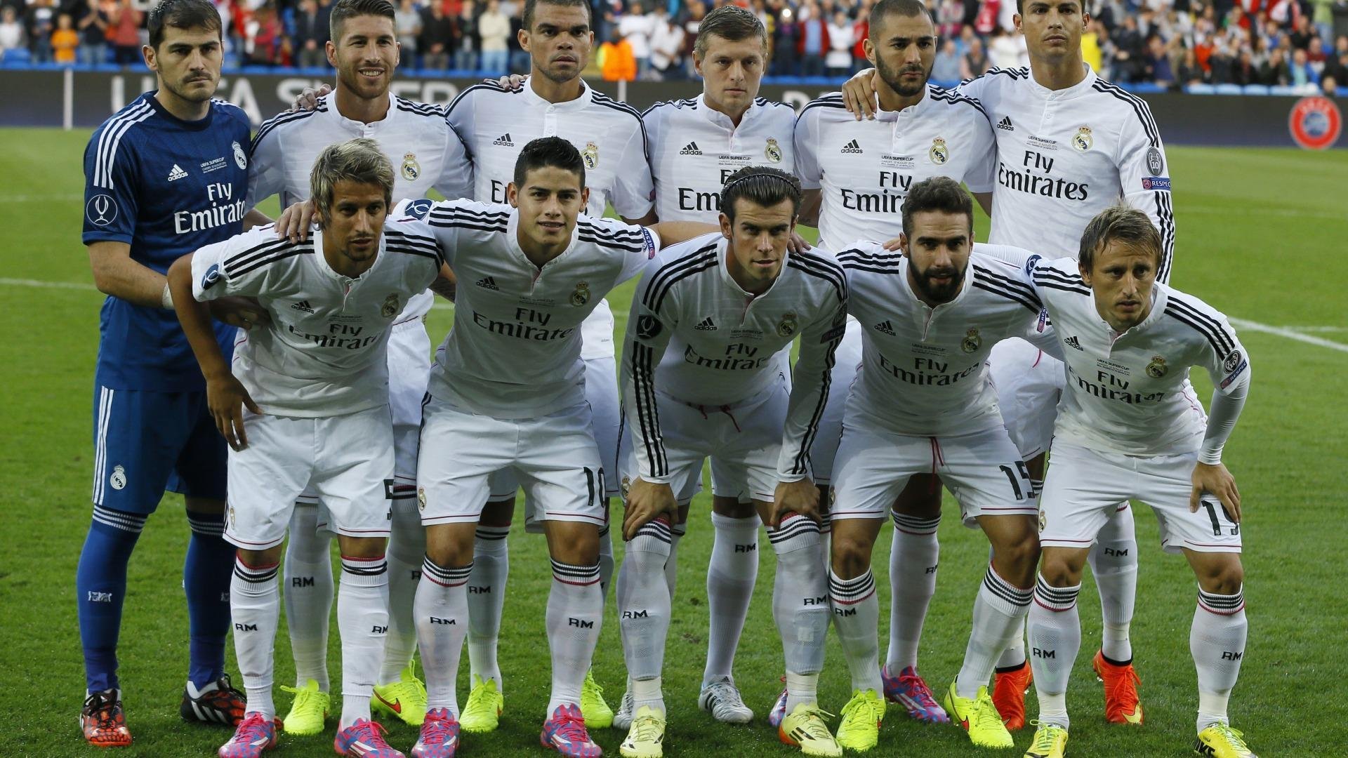 东决关键战之夜，当詹姆斯用防守撕碎质疑，用进攻定义伟大