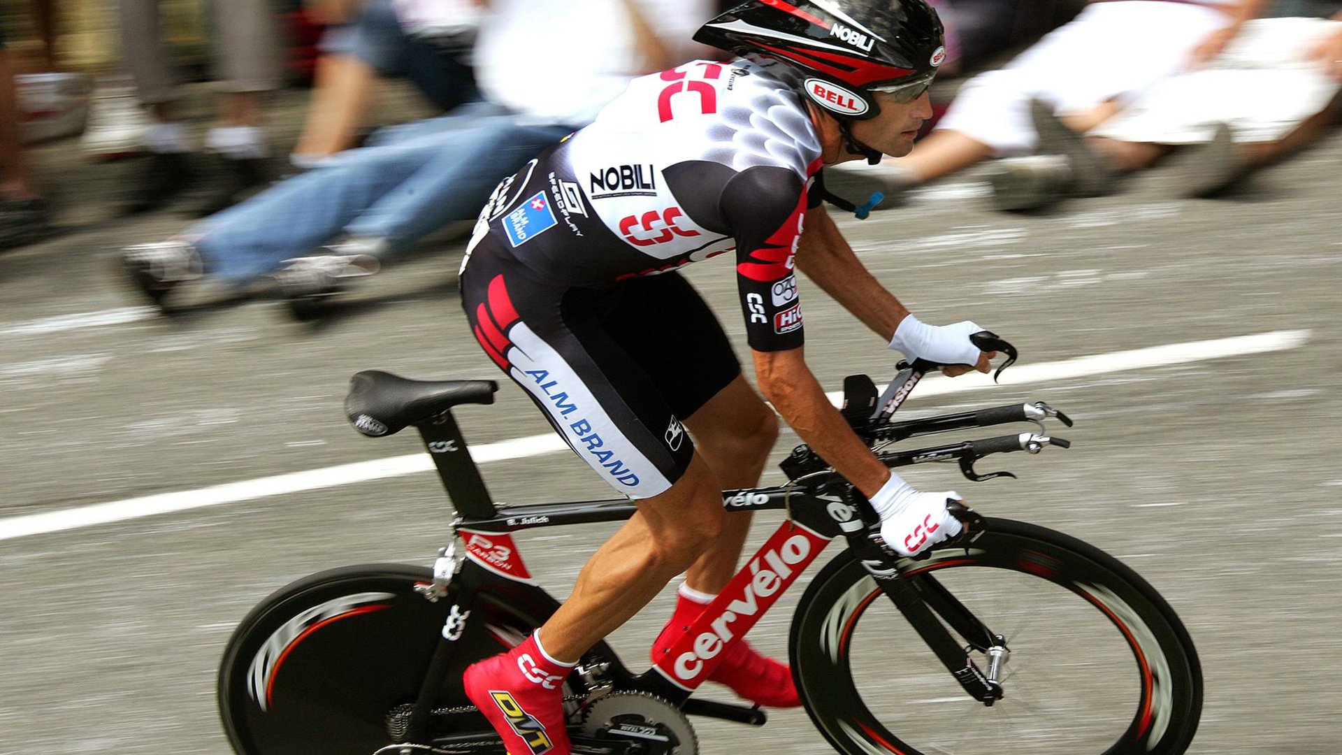 格列兹曼爆发，克罗地亚击溃中国，一场足球赛里的文明碰撞与自我重审