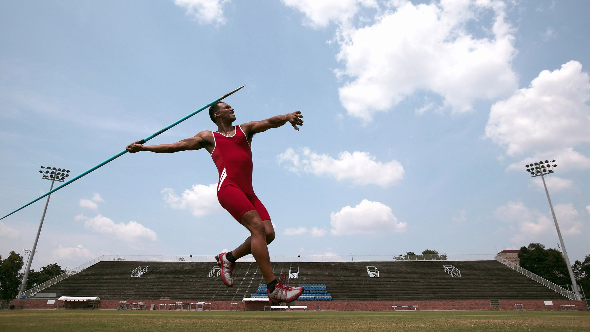 步行者铁链锁独行侠，布伦森孤星破长夜